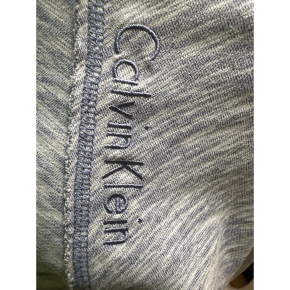 Calvin Klein Light Purple Hooded Pullover With Kangaroo Pocket Size Small - Picture 5 of 10